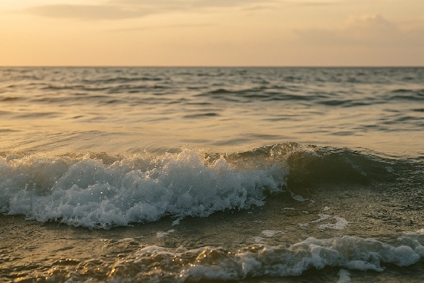 Dream About Water – Cleansing, Emotions & Flow